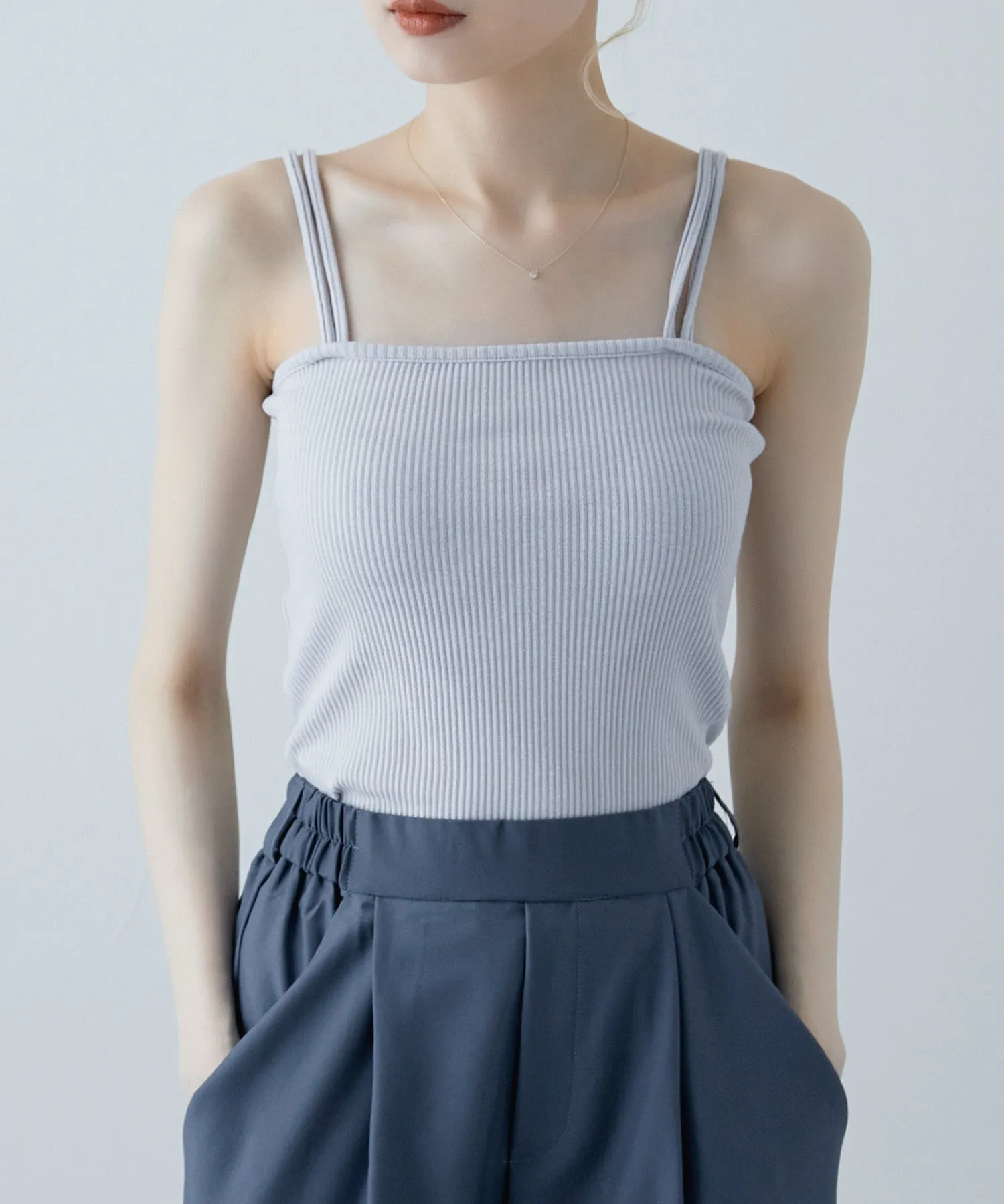 Cropped tops & camisole