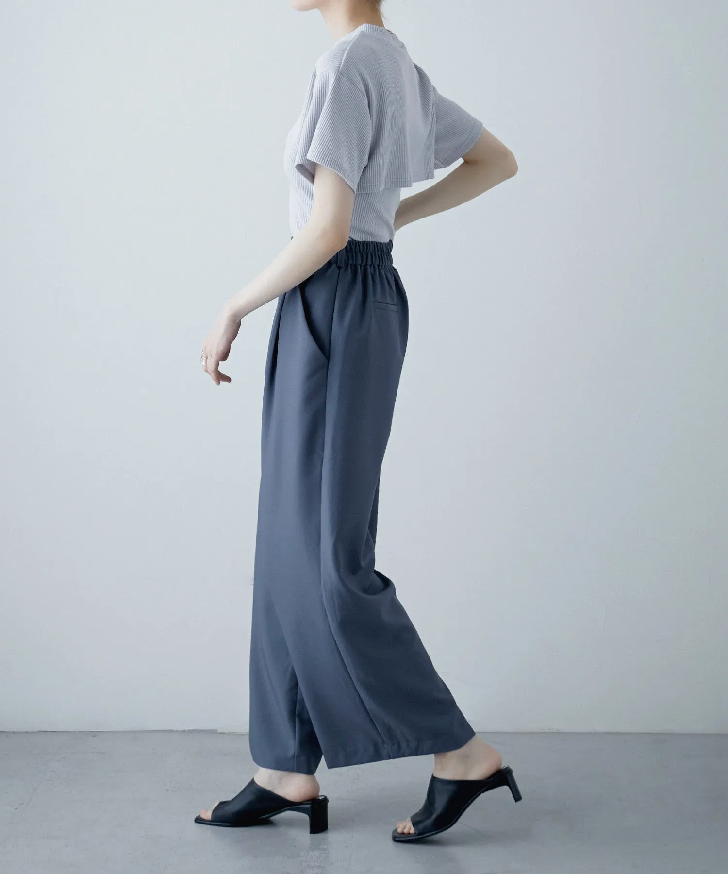 Cropped tops & camisole