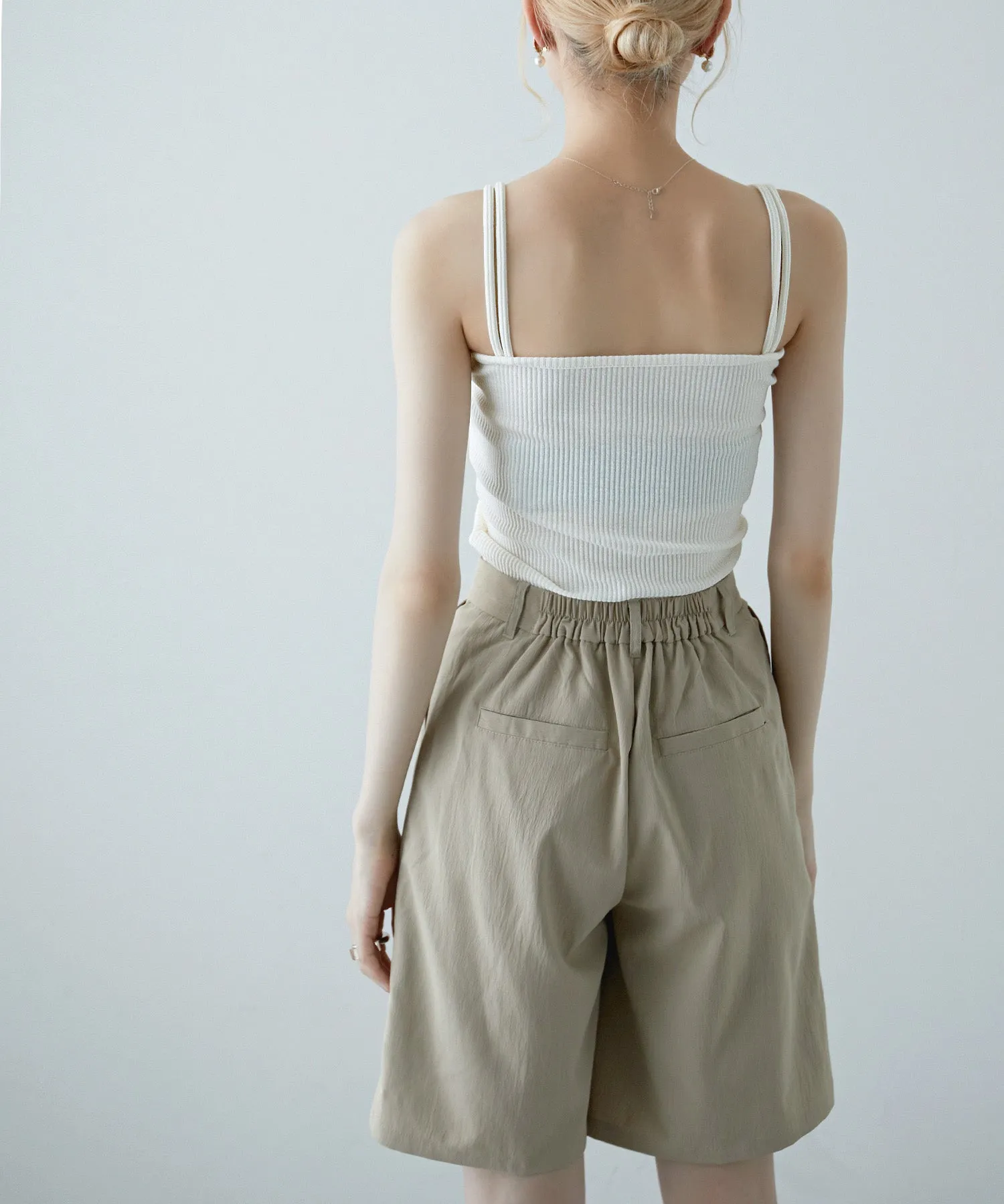 Cropped tops & camisole