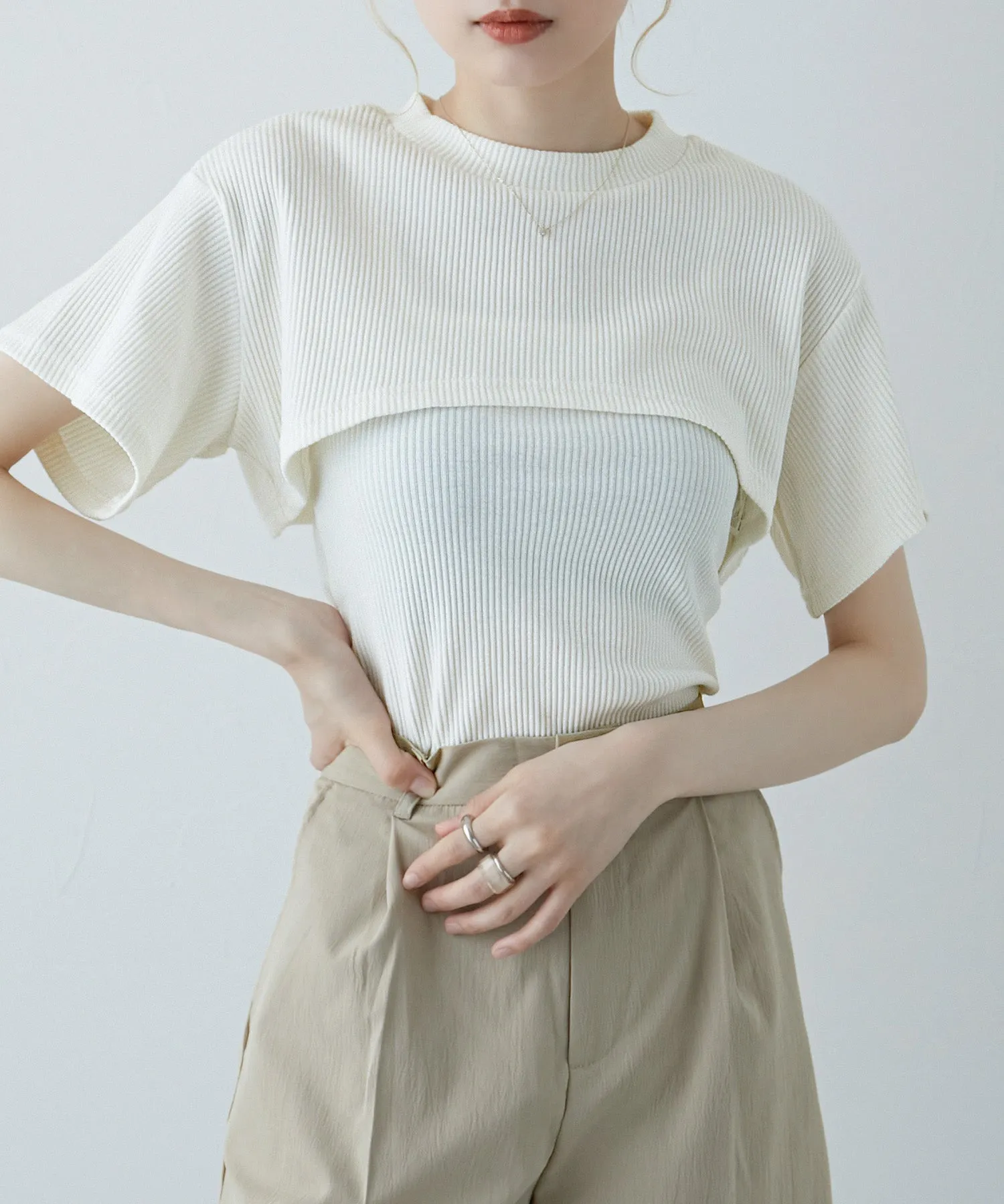 Cropped tops & camisole