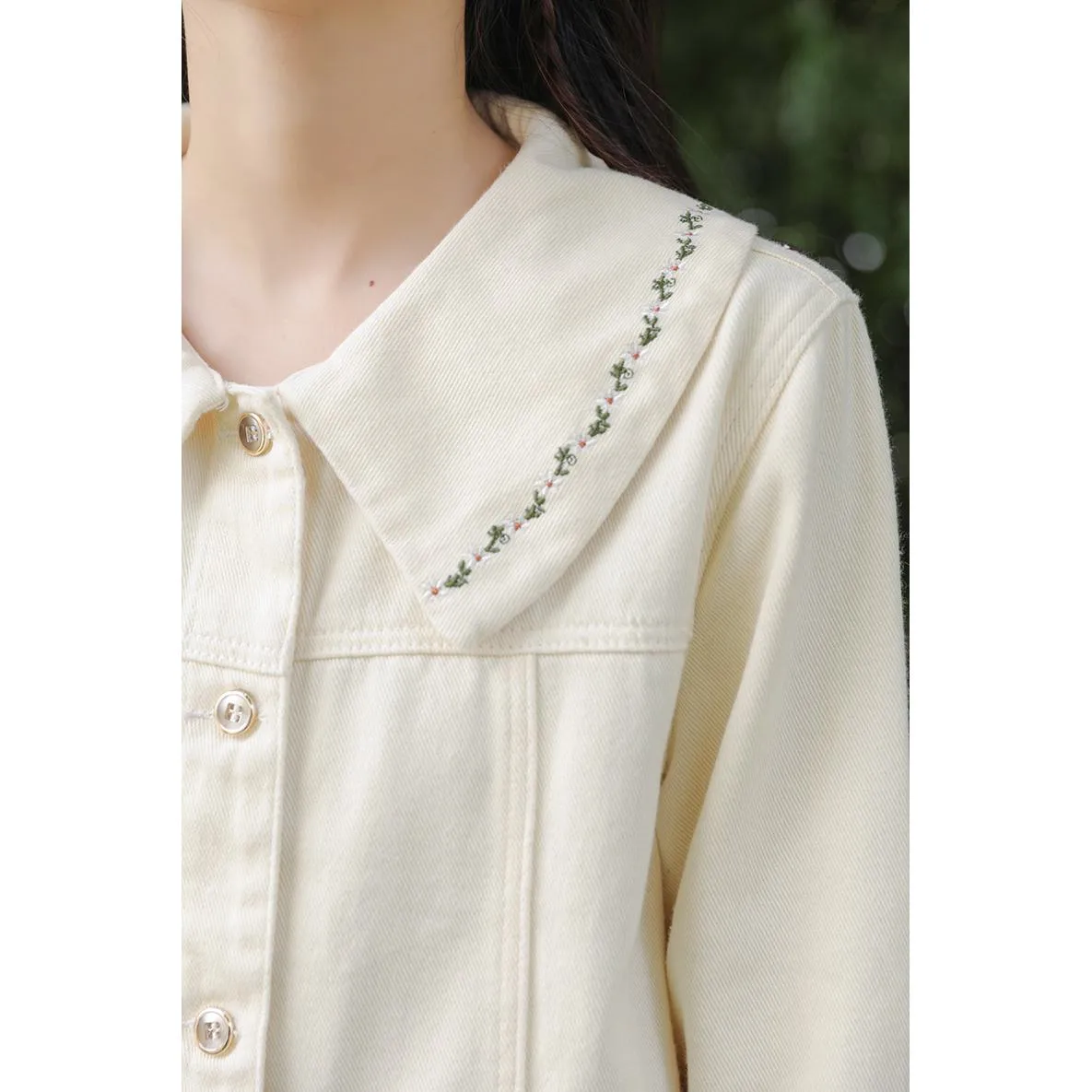 Embroidery Washed Denim Jacket
