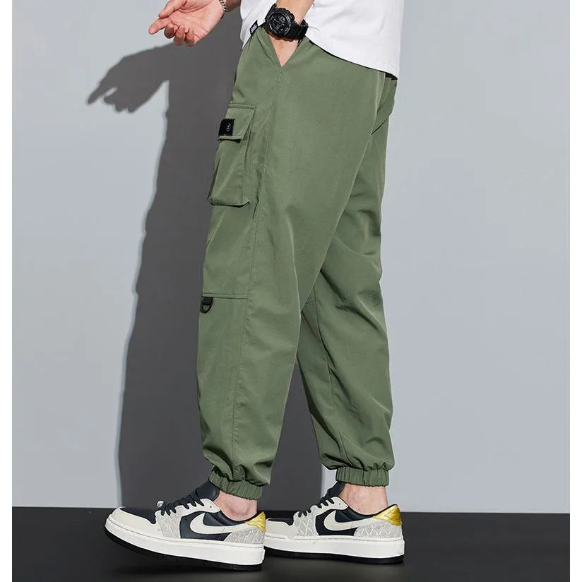 Tapered Elasticity Multi-Pocket Zipper Cargo Pants