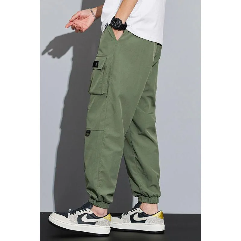 Tapered Elasticity Multi-Pocket Zipper Cargo Pants