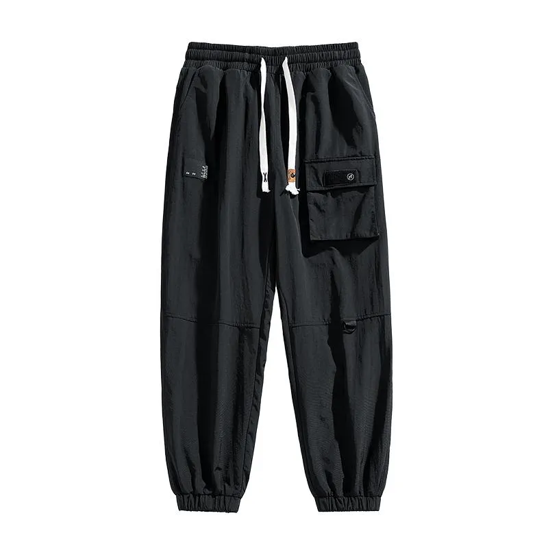 Tapered Elasticity Multi-Pocket Zipper Cargo Pants
