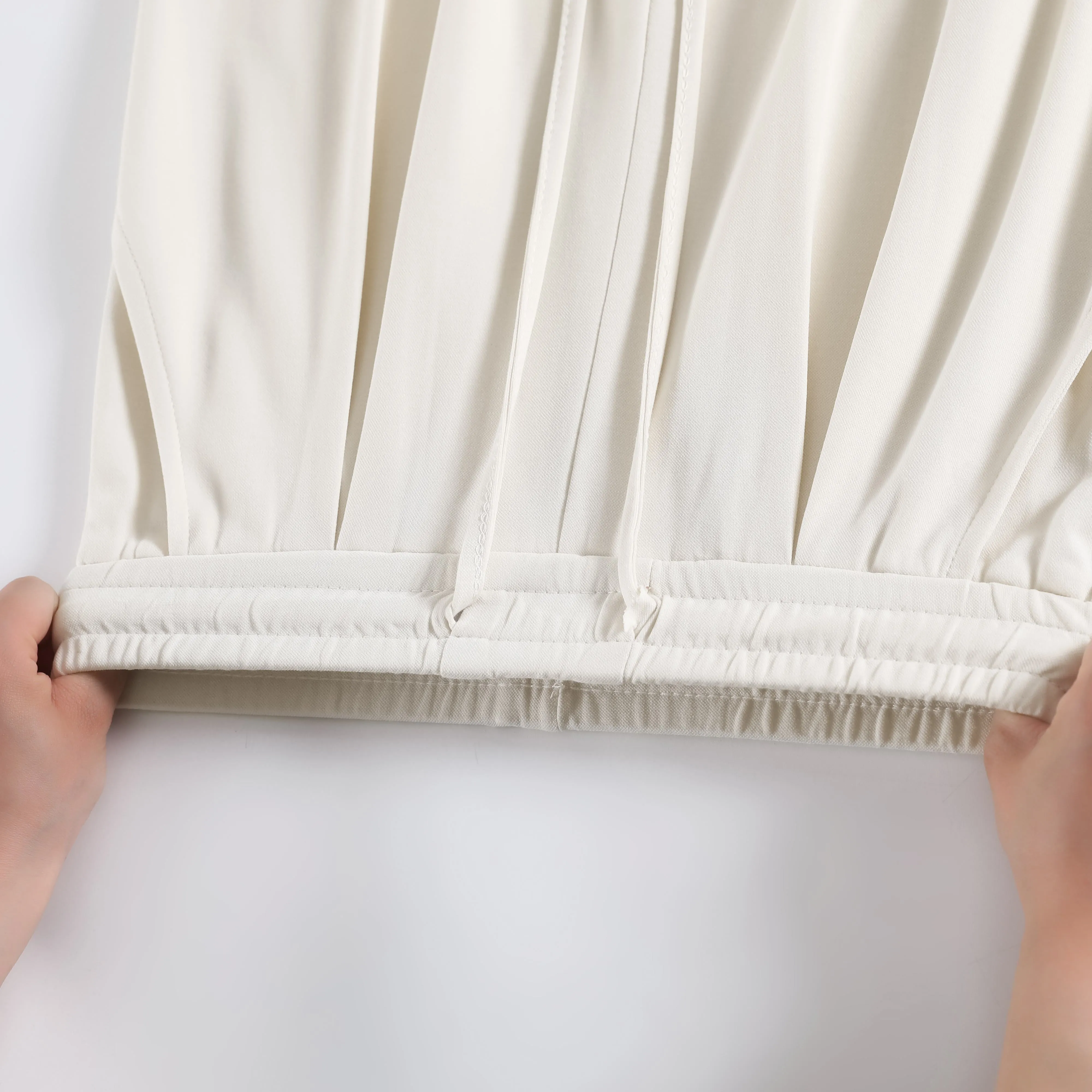 Thin High-Waisted Draping Straight Leg Silky Pants