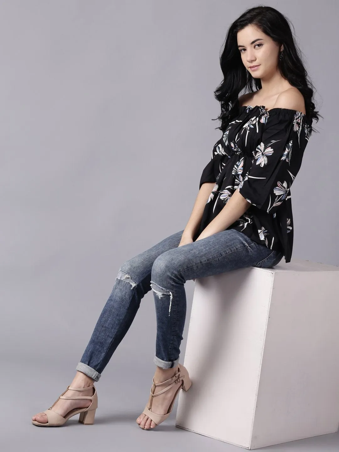 Women Black Floral Printed Top With Three Quater Sleeves